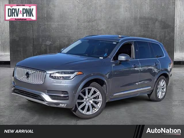 2017 Volvo XC90 Inscription AWD photo