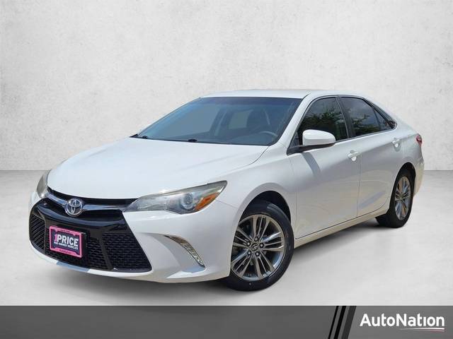 2017 Toyota Camry SE FWD photo