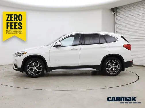 2017 BMW X1 xDrive28i AWD photo