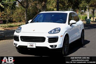 2017 Porsche Cayenne Platinum Edition AWD photo