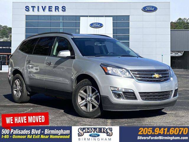 2017 Chevrolet Traverse LT FWD photo