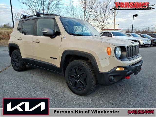 2017 Jeep Renegade Deserthawk 4WD photo