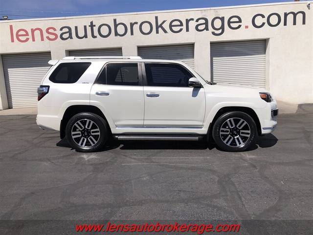 2017 Toyota 4Runner Limited 4WD photo