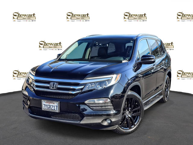 2017 Honda Pilot Elite AWD photo