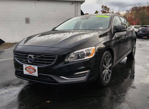 2017 Volvo S60 Inscription Platinum FWD photo