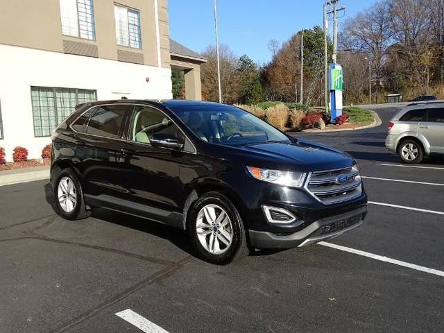 2017 Ford Edge SEL FWD photo
