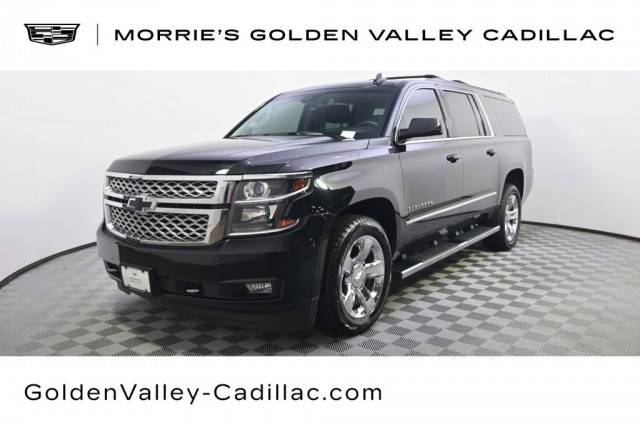 2017 Chevrolet Suburban LT 4WD photo