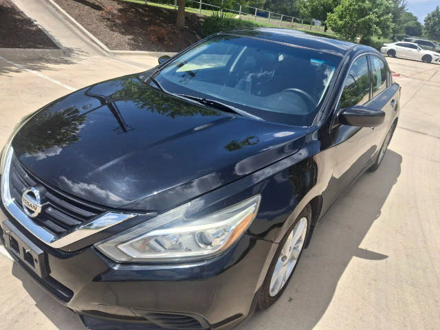 2017 Nissan Altima 2.5 S FWD photo