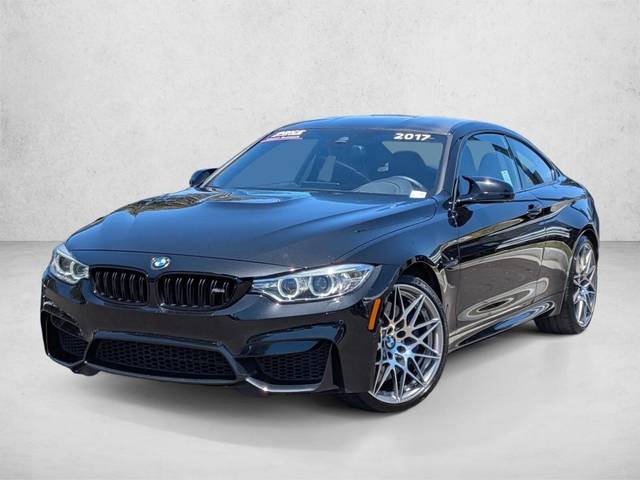 2017 BMW M4 RWD photo