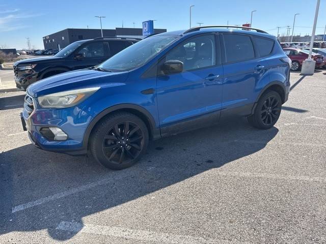 2017 Ford Escape SE 4WD photo