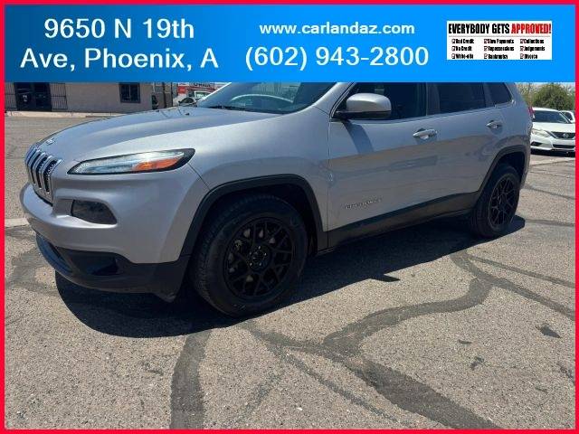 2017 Jeep Cherokee Latitude FWD photo