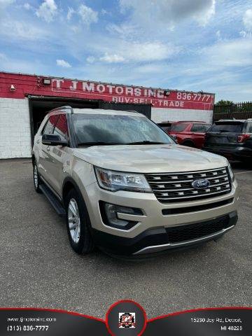 2017 Ford Explorer XLT FWD photo