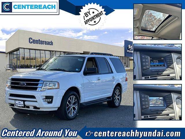 2017 Ford Expedition XLT 4WD photo