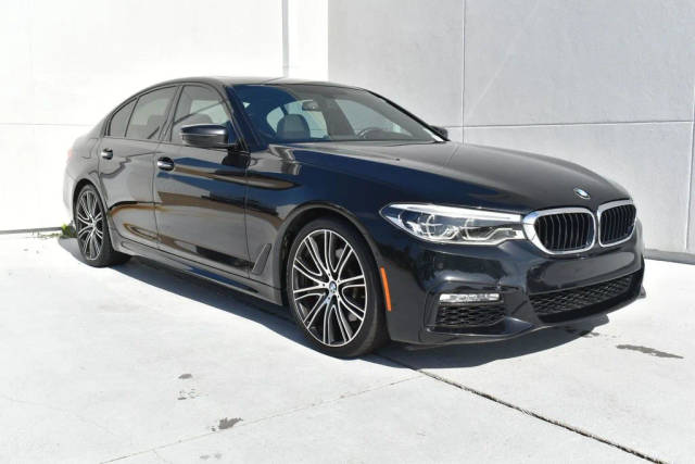 2017 BMW 5 Series 540i RWD photo