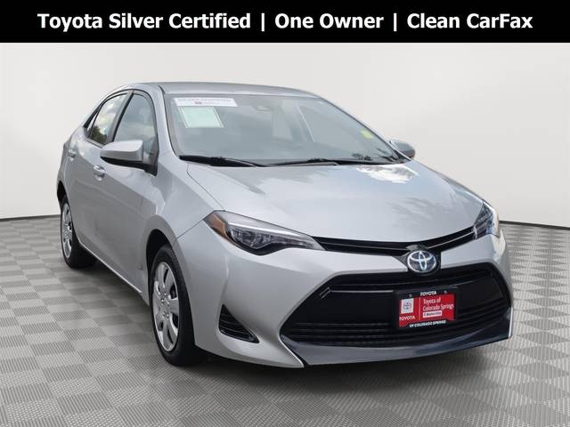 2017 Toyota Corolla LE FWD photo