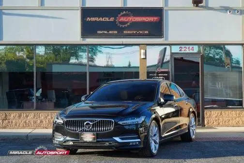 2017 Volvo S90 Inscription AWD photo