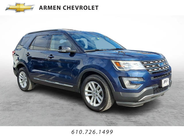 2017 Ford Explorer XLT FWD photo