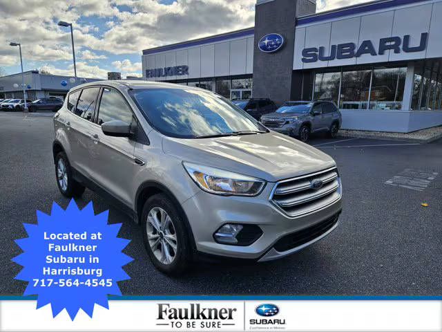2017 Ford Escape SE 4WD photo