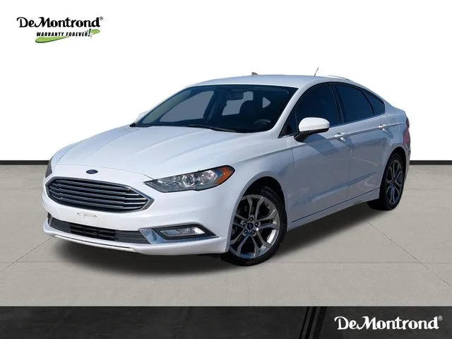 2017 Ford Fusion SE FWD photo