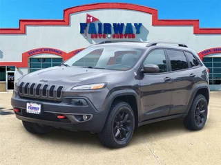 2017 Jeep Cherokee Trailhawk 4WD photo