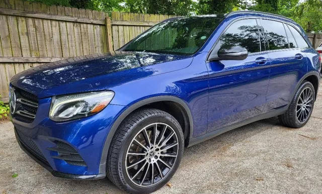 2017 Mercedes-Benz GLC-Class GLC 300 RWD photo