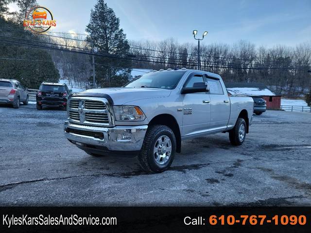 2017 Ram 3500 Big Horn 4WD photo