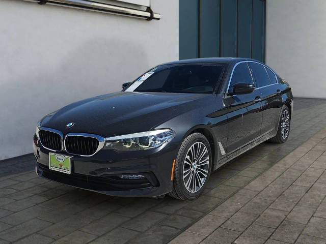 2017 BMW 5 Series 530i RWD photo