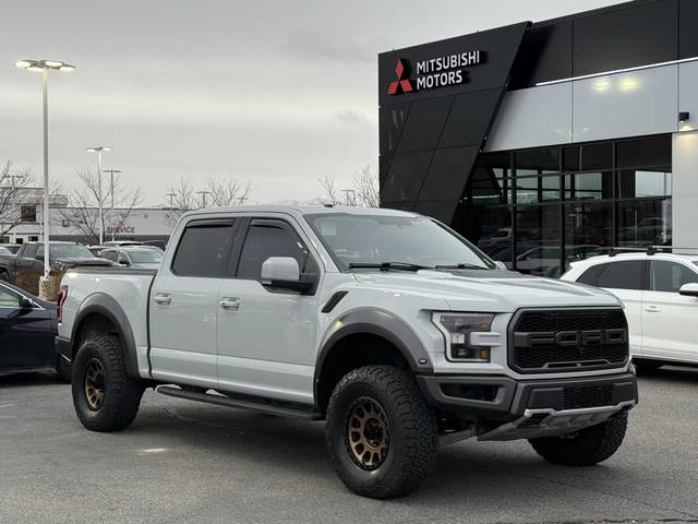 2017 Ford F-150 Raptor 4WD photo