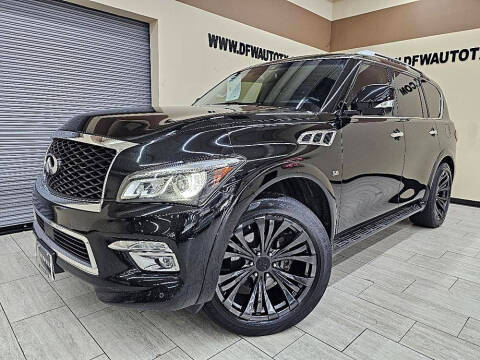 2017 Infiniti QX80 RWD photo