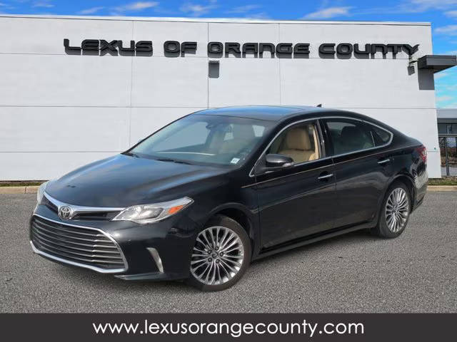 2017 Toyota Avalon Limited FWD photo