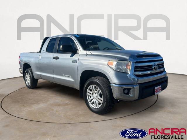 2017 Toyota Tundra SR5 4WD photo