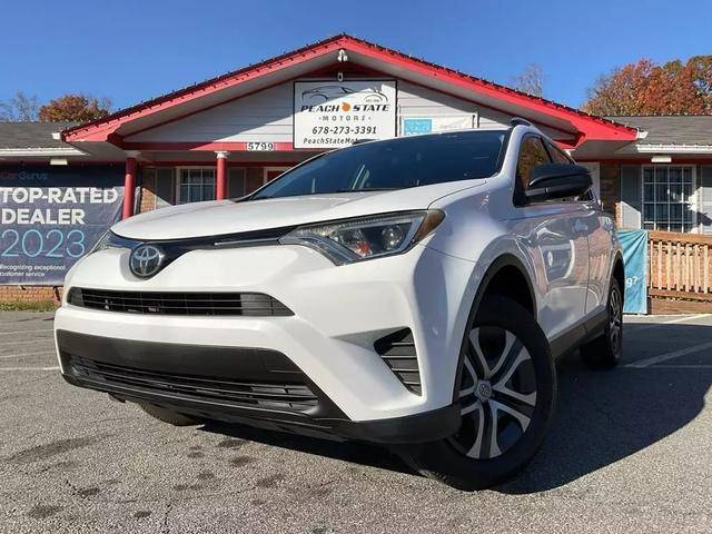 2017 Toyota RAV4 LE FWD photo