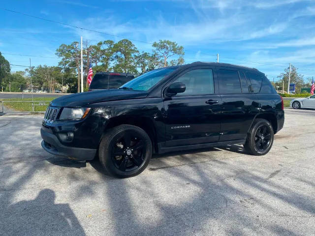 2017 Jeep Compass Sport FWD photo
