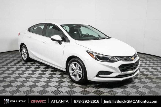 2017 Chevrolet Cruze LT FWD photo