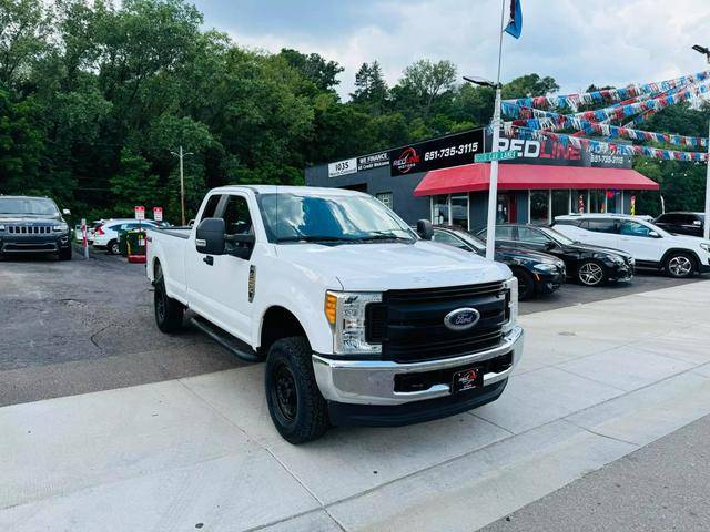 2017 Ford F-250 Super Duty XL 4WD photo