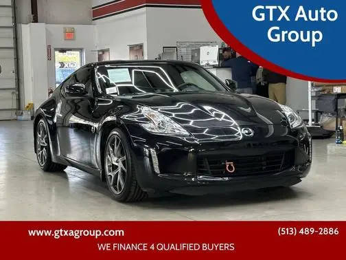 2016 Nissan 370Z  RWD photo