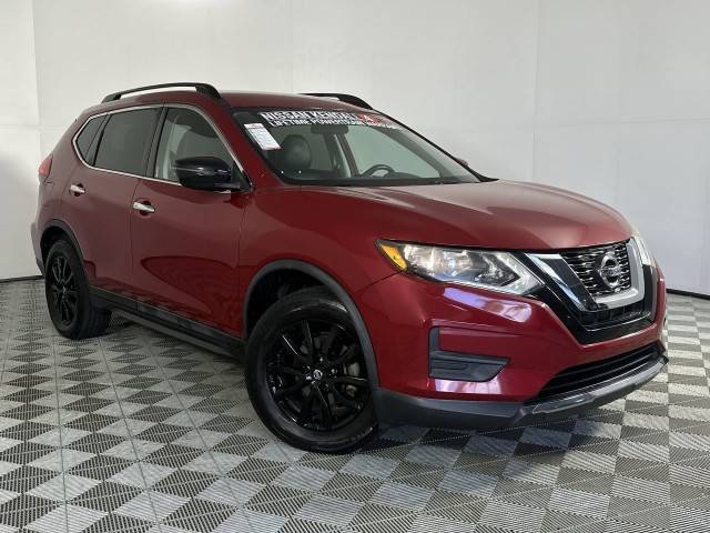 2017 Nissan Rogue SV FWD photo