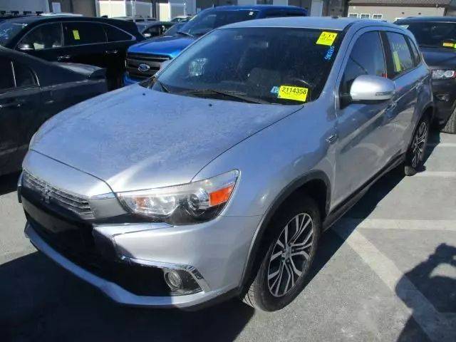 2017 Mitsubishi Outlander Sport ES 2.0 FWD photo