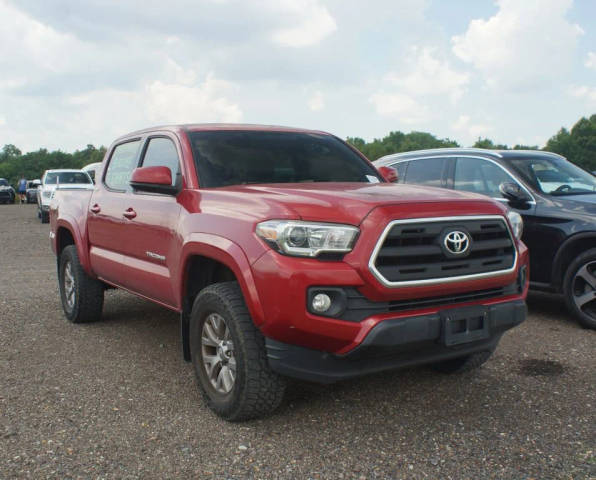 2017 Toyota Tacoma SR5 4WD photo