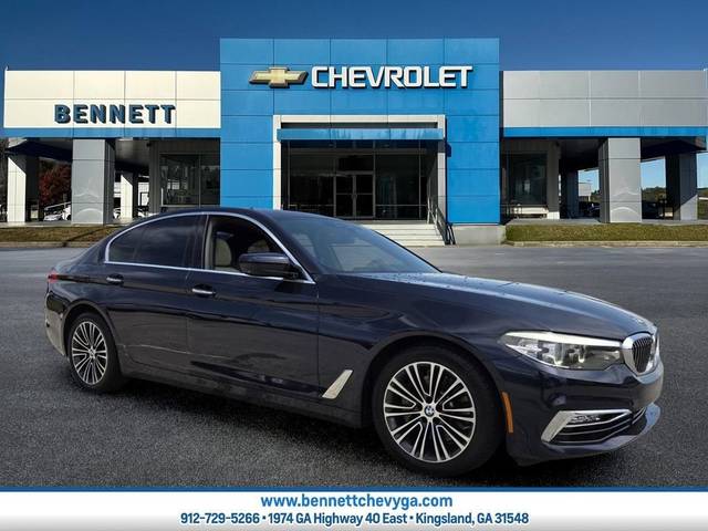 2017 BMW 5 Series 530i RWD photo