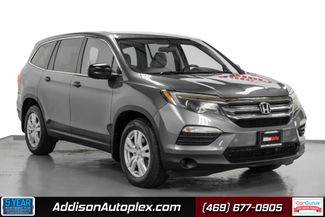 2017 Honda Pilot LX FWD photo