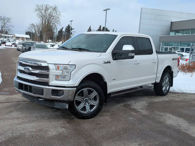 2017 Ford F-150 Lariat 4WD photo