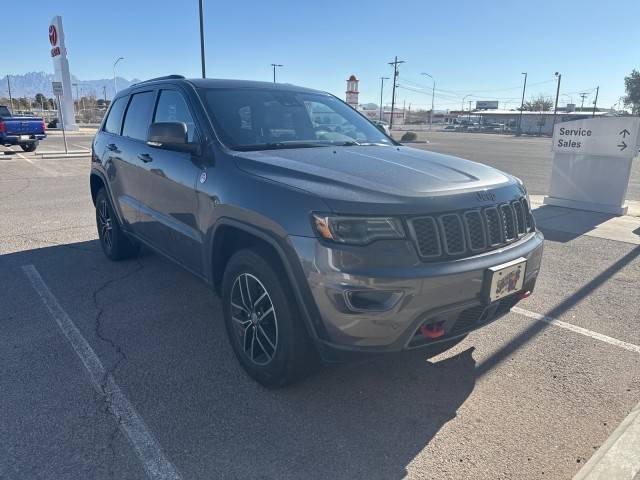 2017 Jeep Grand Cherokee Trailhawk 4WD photo