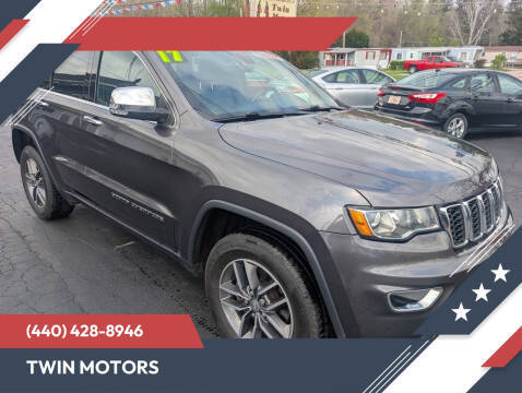 2017 Jeep Grand Cherokee Limited 4WD photo