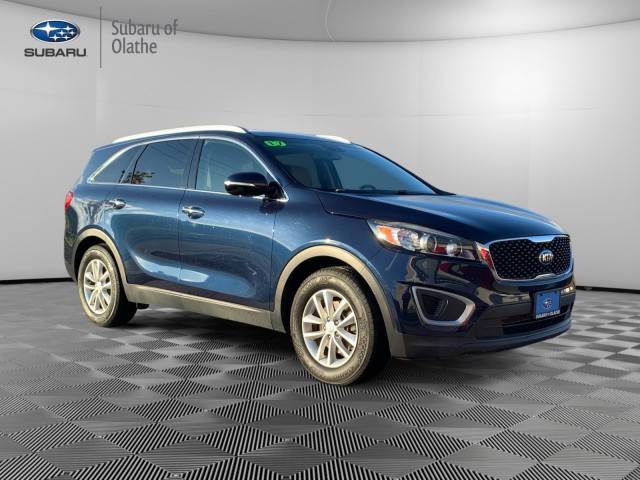 2017 Kia Sorento LX FWD photo