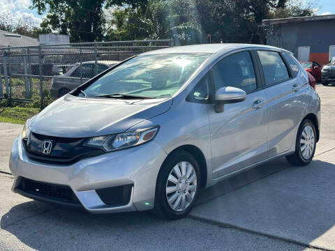 2017 Honda Fit LX FWD photo