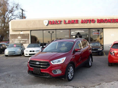 2017 Ford Escape Titanium 4WD photo
