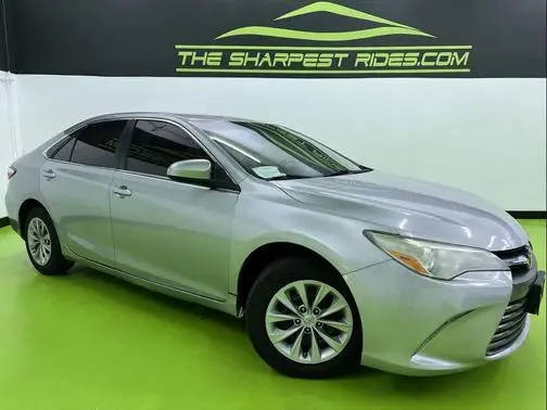 2017 Toyota Camry LE FWD photo