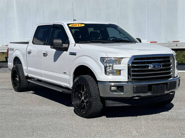 2017 Ford F-150 XLT 4WD photo