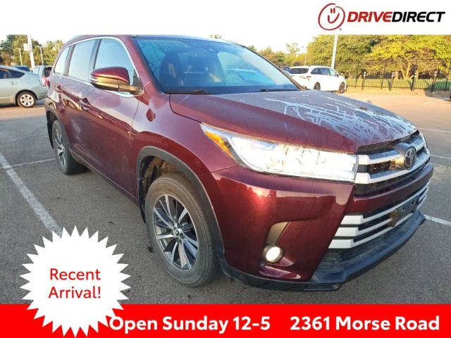 2017 Toyota Highlander XLE AWD photo